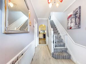 Entrance Hallway- click for photo gallery